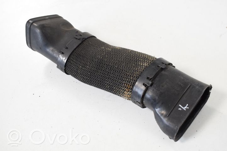 Mercedes-Benz CLS C219 Canale guida dell’aria dell’intercooler A6420944997