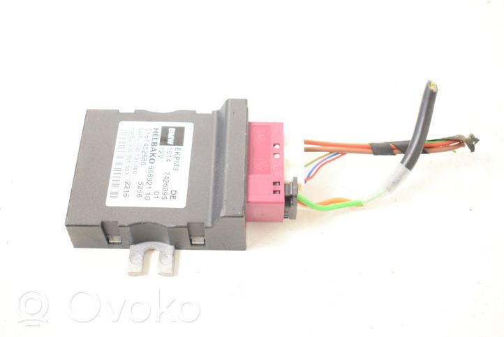 BMW 2 F22 F23 Degalų (kuro) siurblio valdymo blokas 7426095