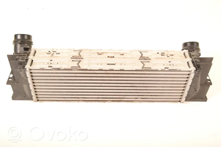 BMW X4 F26 Chłodnica powietrza doładowującego / Intercooler 7593845