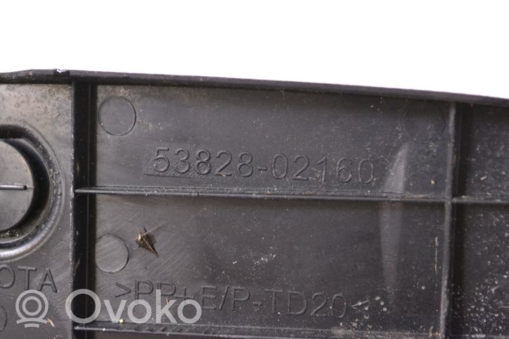 Toyota Auris E180 Support de montage de pare-chocs avant 53828002160