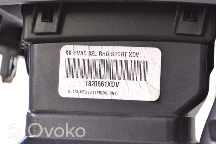 Jeep Cherokee Dysze / Kratki nawiewu deski rozdzielczej 1820661XDV