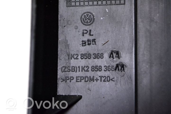 Volkswagen Scirocco Element deski rozdzielczej / dół 1K2858368
