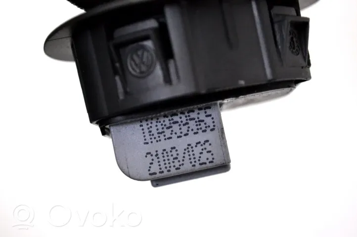 Volkswagen Scirocco Inne przełączniki i przyciski 1KA959565