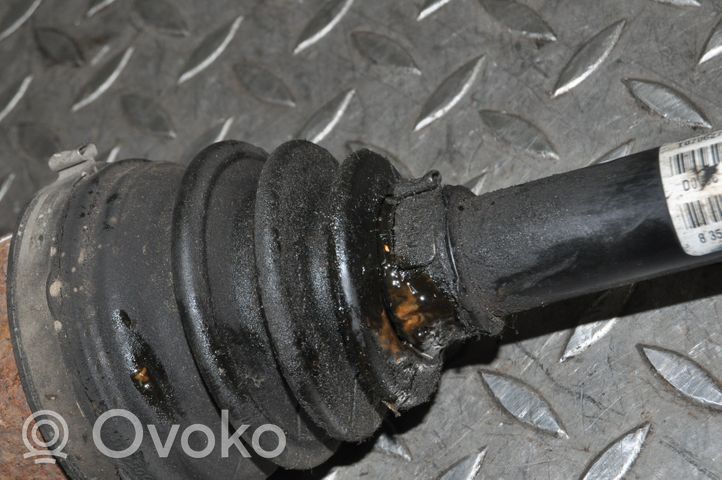 Volvo S80 Передняя полуось P30782205