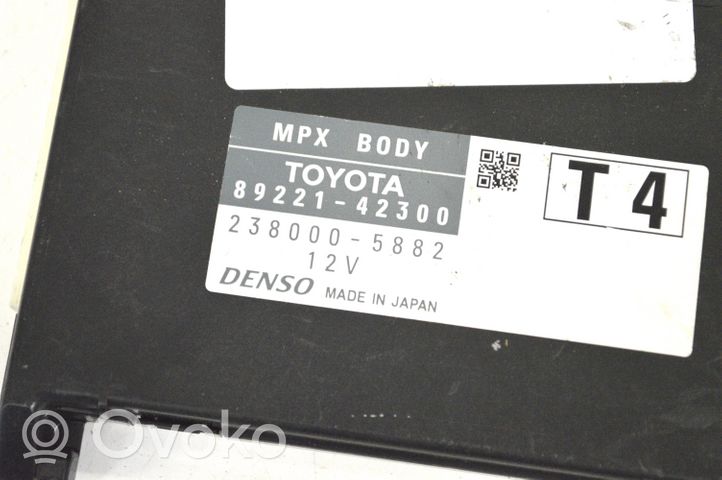 Toyota RAV 4 (XA40) Module de contrôle carrosserie centrale 2380005882
