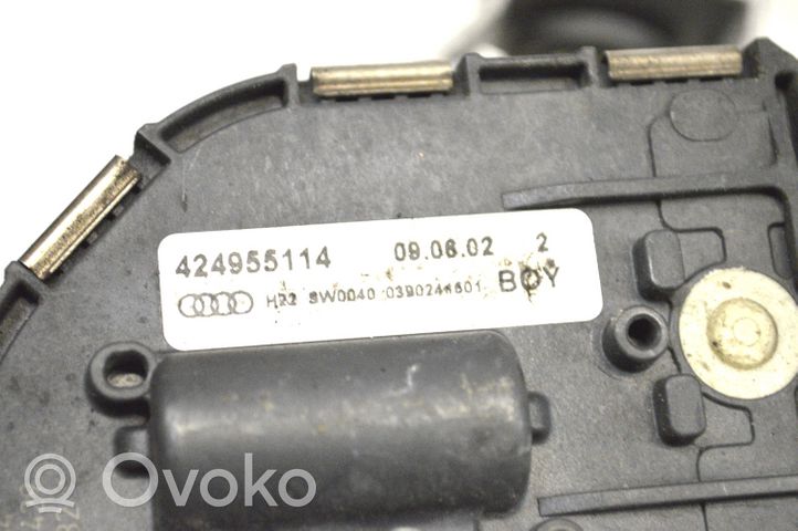 Audi R8 42 Motor y varillaje del limpiaparabrisas delantero 3397020961