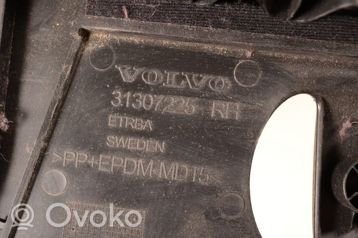 Volvo V40 Set rivestimento 31305357