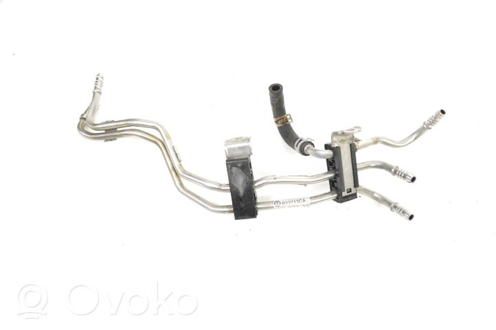 Volkswagen Crafter Tuyau d'alimentation conduite de carburant 04L130308F