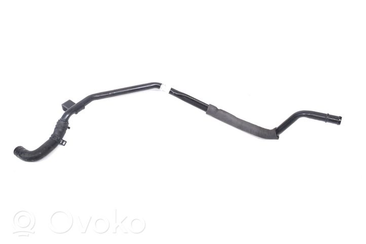 Mercedes-Benz SLK R172 Tubo flessibile del liquido di raffreddamento del motore A1728300600