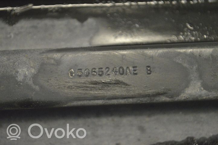 Audi A5 Panel mocowania chłodnicy 05065240AE