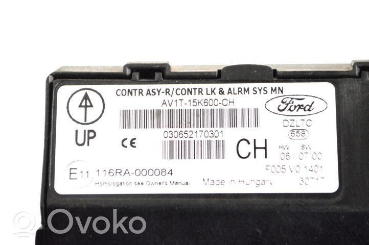 Audi A6 S6 C6 4F Oven keskuslukituksen ohjausyksikön moduuli AV1T15K600CH
