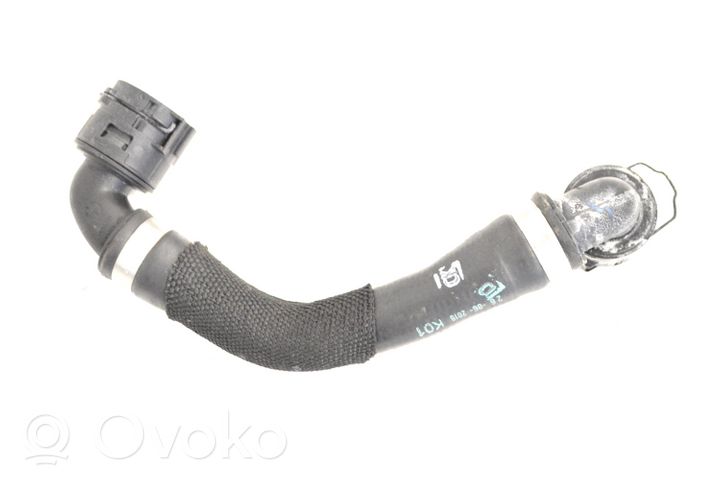 BMW 8 G14 Tubo flessibile del liquido di raffreddamento del motore 8602677