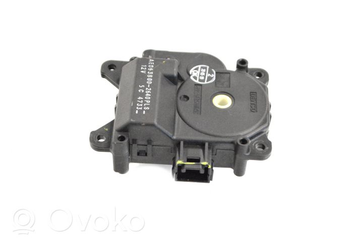 Toyota Land Cruiser (J150) Oro sklendės varikliukas AE0638002640