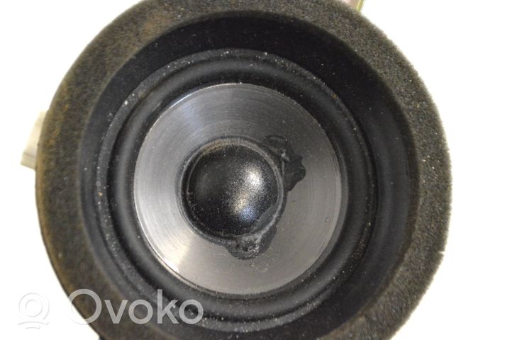 Toyota Land Cruiser (J150) Haut parleur 8616060530