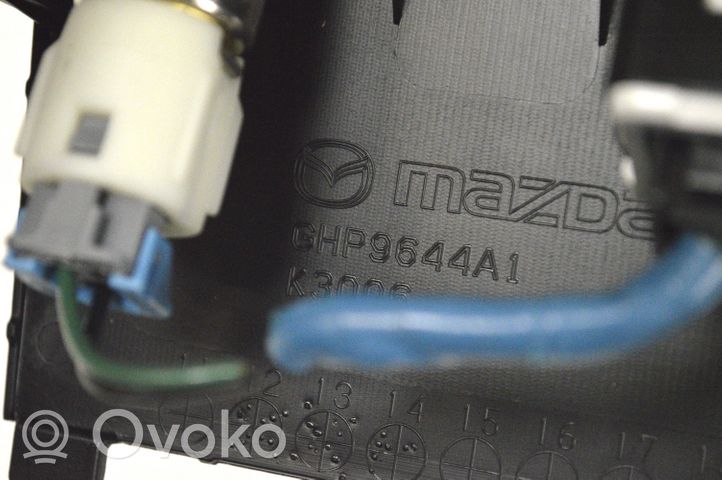 Mazda 6 Câble adaptateur AUX GHP9644A1