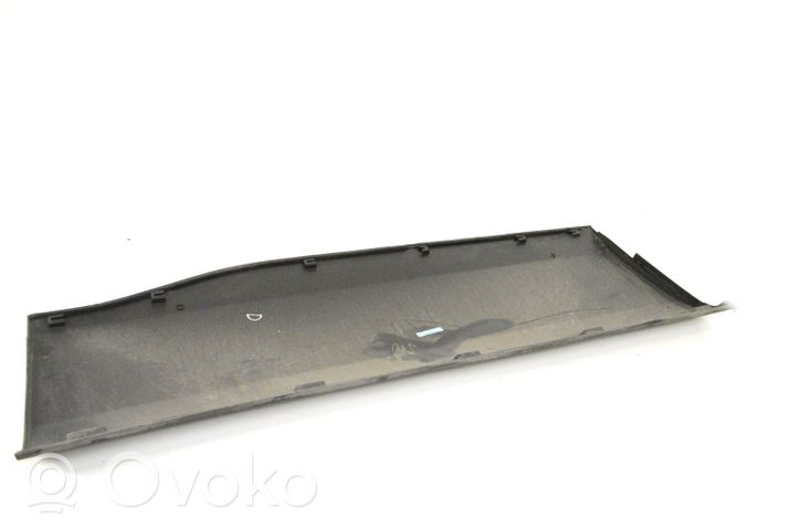 Iveco Daily 6th gen Moulure de porte battante 5801811480