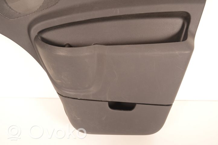 Iveco Daily 6th gen Rivestimento del pannello della portiera anteriore 5801843299