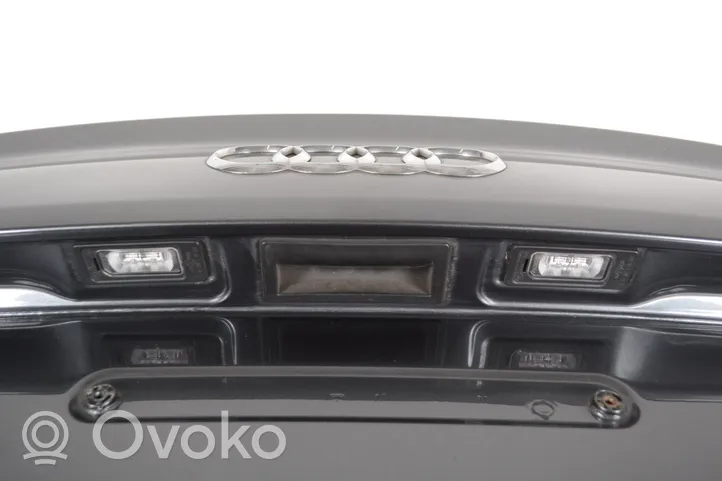 Audi A6 C7 Takaluukun/tavaratilan kansi 