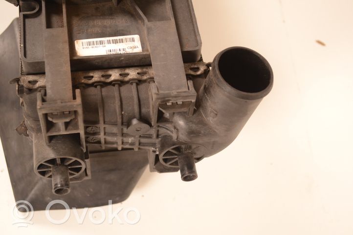 Ford Focus Starpdzesētāja radiators BV618C607SB