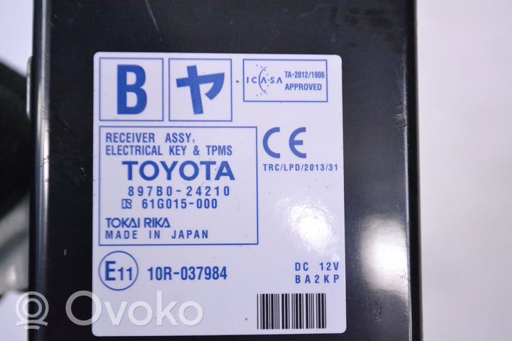 Lexus RC Inne wyposażenie elektryczne 897B024210