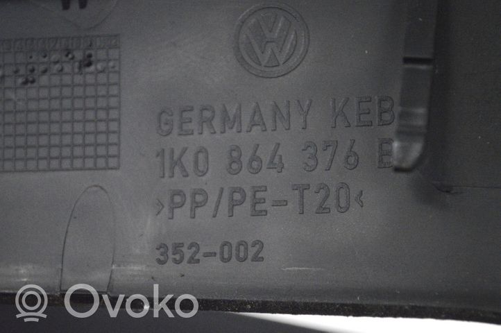 Volkswagen Eos Другая центральная деталь консоли (туннеля) 1K0864376B