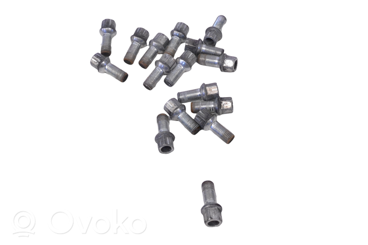 Audi A4 S4 B9 Nuts/bolts 