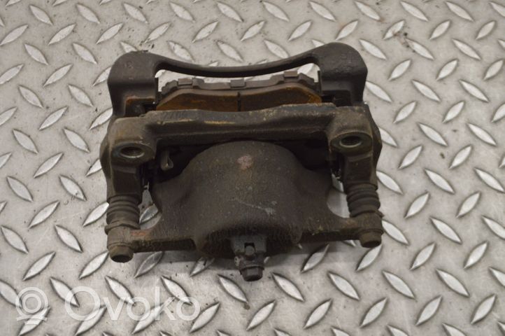 Nissan X-Trail T32 Front brake caliper 