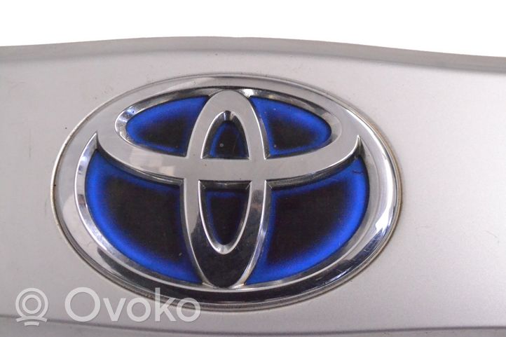 Toyota Prius (XW30) Galinio dangčio numerio apšvietimo juosta 768010Q900
