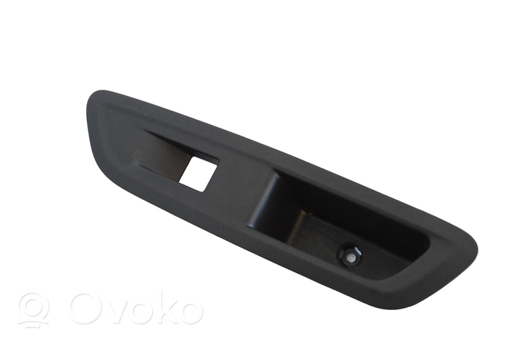 Citroen C4 III e-C4 Rivestimento pulsantiera finestrino della portiera posteriore 9831081460