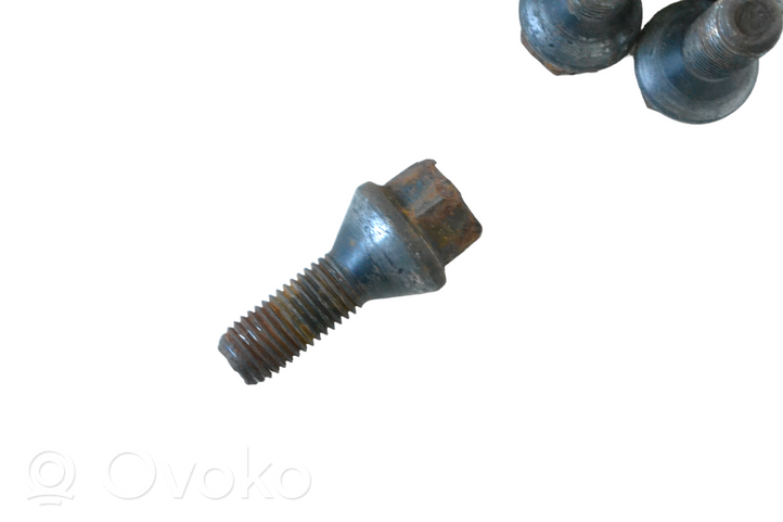 BMW 6 E63 E64 Nuts/bolts 