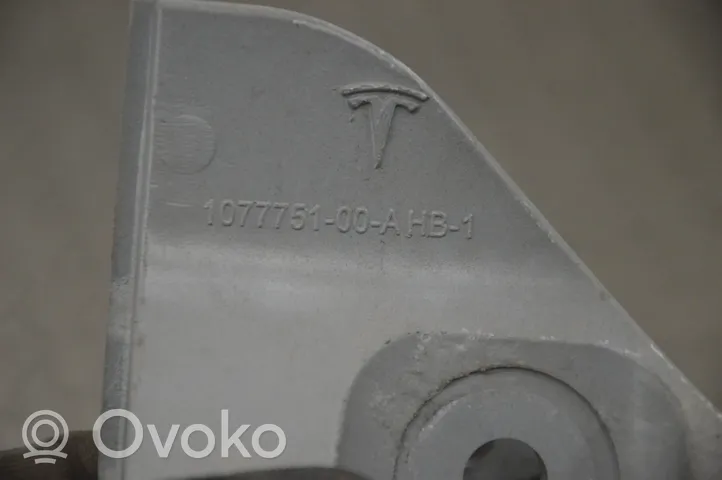 Tesla Model S Supporto di montaggio del motore (usato) 107775100A