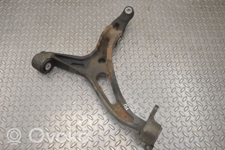 Mercedes-Benz GL X164 Fourchette, bras de suspension inférieur avant 000062367106