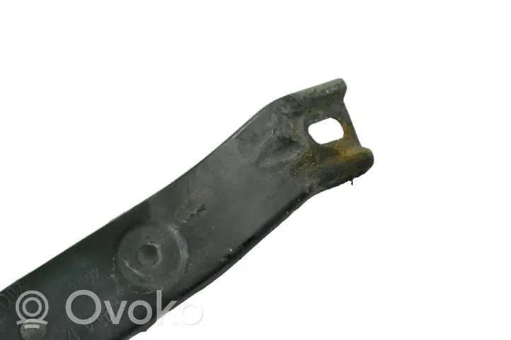 Mercedes-Benz A W176 Support de montage d'aile A1766280214