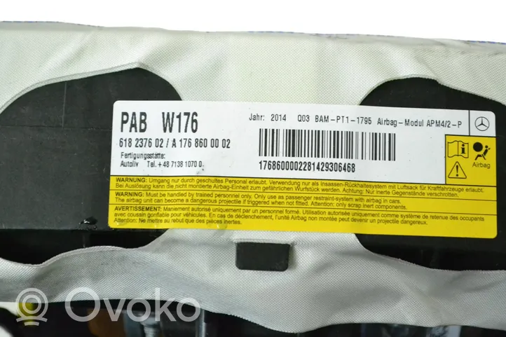 Mercedes-Benz A W176 Poduszka powietrzna Airbag pasażera A1766182376