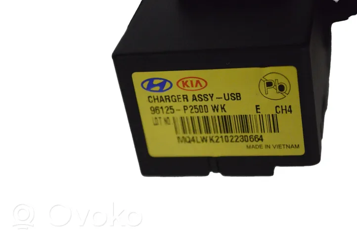 KIA Sorento IV Connettore plug in USB 96125P2500