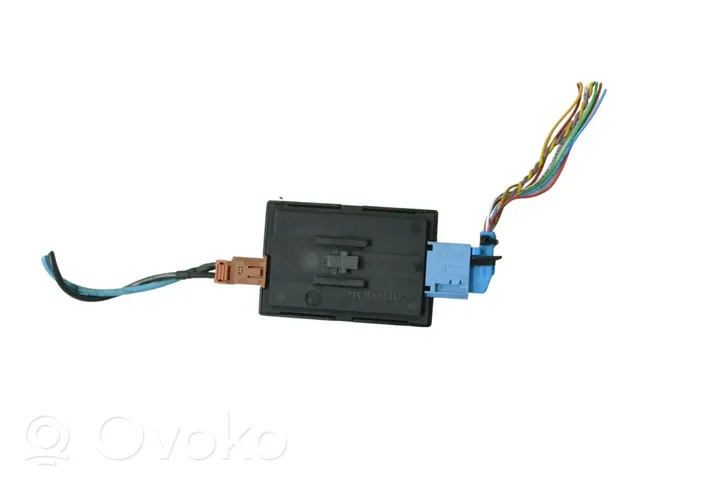 Peugeot RCZ Boîtier module alarme 9665582380