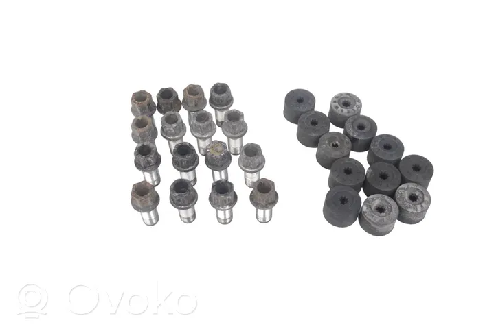 Volkswagen Beetle A5 Nuts/bolts 