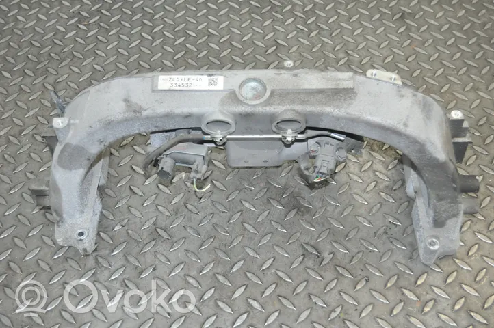 Subaru Impreza II Collettore di aspirazione 334532EA10