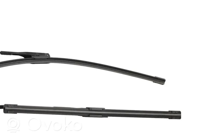 Opel Crossland X Windshield/front glass wiper blade 39079982