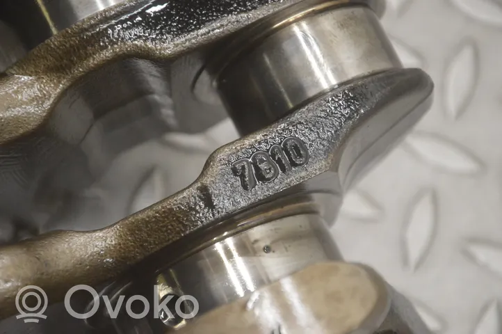 Volvo XC90 Vilebrequin du moteur 7610