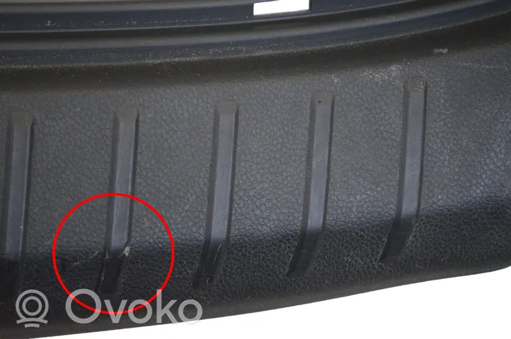 Hyundai Santa Fe Rivestimento di protezione sottoporta del bagagliaio/baule 857702W300