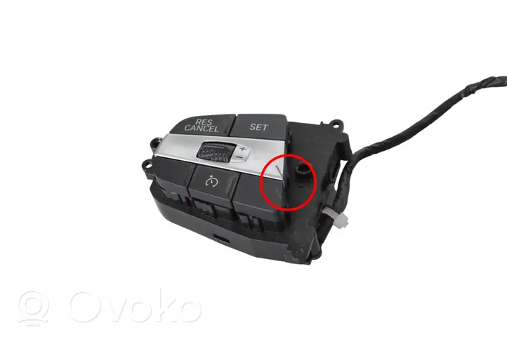 BMW X3 G01 Przełącznik / Przycisk kierownicy 6820250