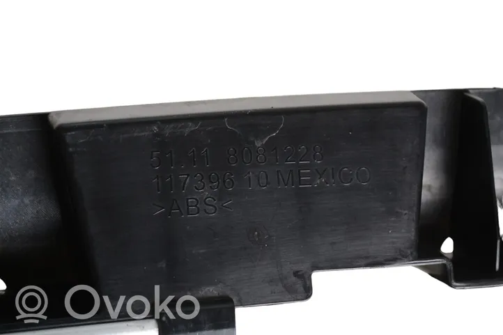 BMW 2 G42 Apatinė dalis radiatorių panelės (televizoriaus) 51118081228