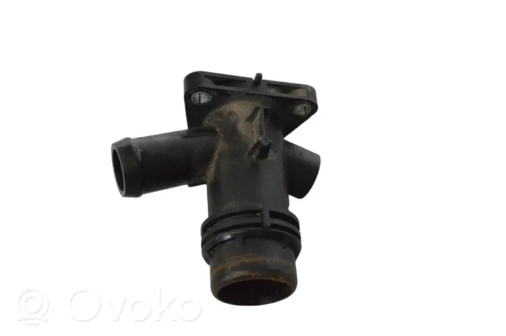 BMW 4 F32 F33 Engine coolant pipe/hose 8619408