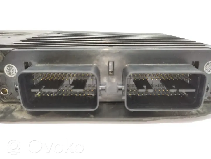 Mazda 2 Unité de commande, module ECU de moteur 1001409895