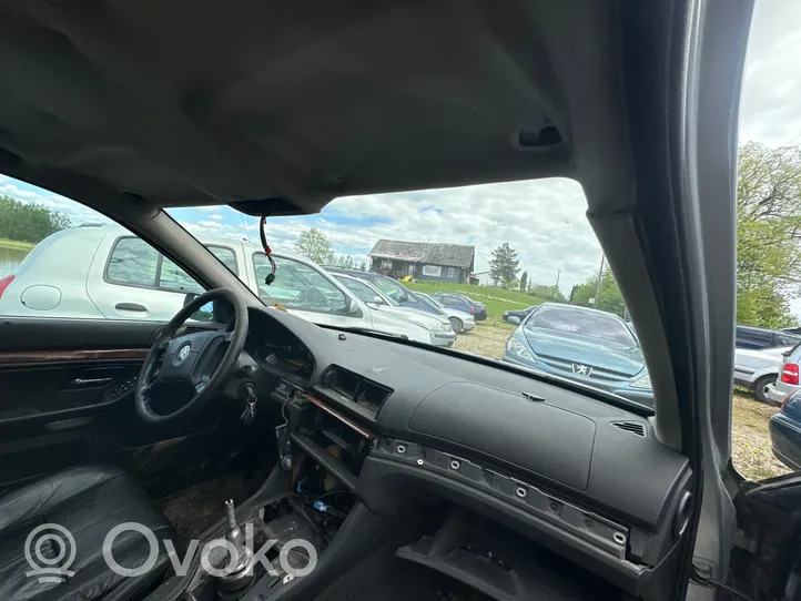 BMW 5 E39 Pare-brise vitre avant 43R000305