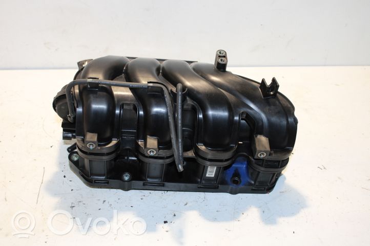 KIA Sportage Intake manifold 