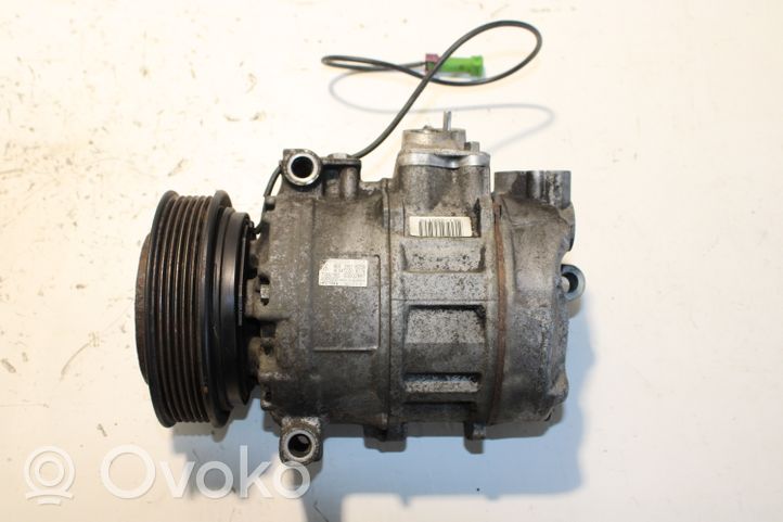 Audi A6 S6 C5 4B Ilmastointilaitteen kompressorin pumppu (A/C) 4B0260805B