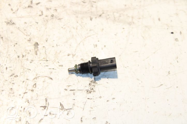 Volkswagen Caddy Sensor de temperatura del combustible 059919523A