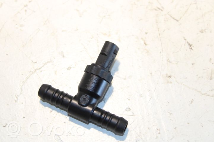 Volkswagen Transporter - Caravelle T6 Sensor de temperatura del combustible 059919523A